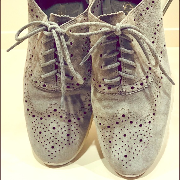 Cole Haan Zerogrand Wingtip Oxford, Sz 8 - Picture 2 of 7